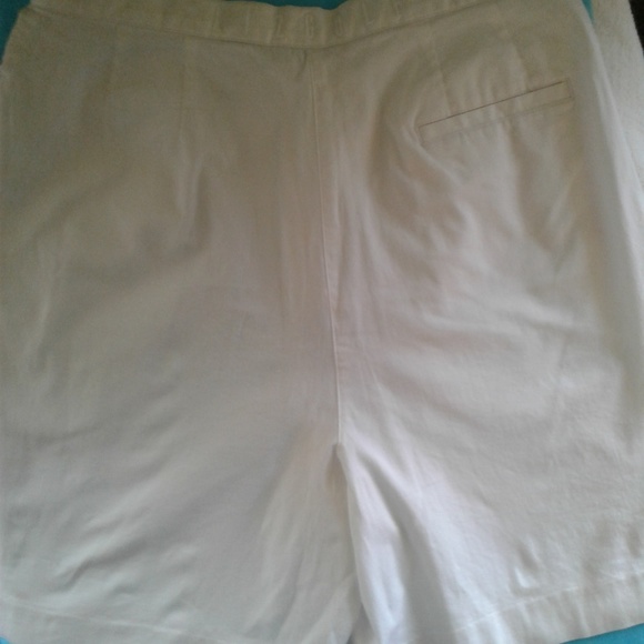 🏌️‍♀️⛳ VINTAGE Liz Golf White Shorts ⛳🏌️‍♀️ - Picture 5 of 6